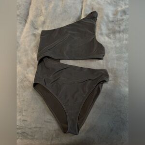 Beach Riot cut out one piece